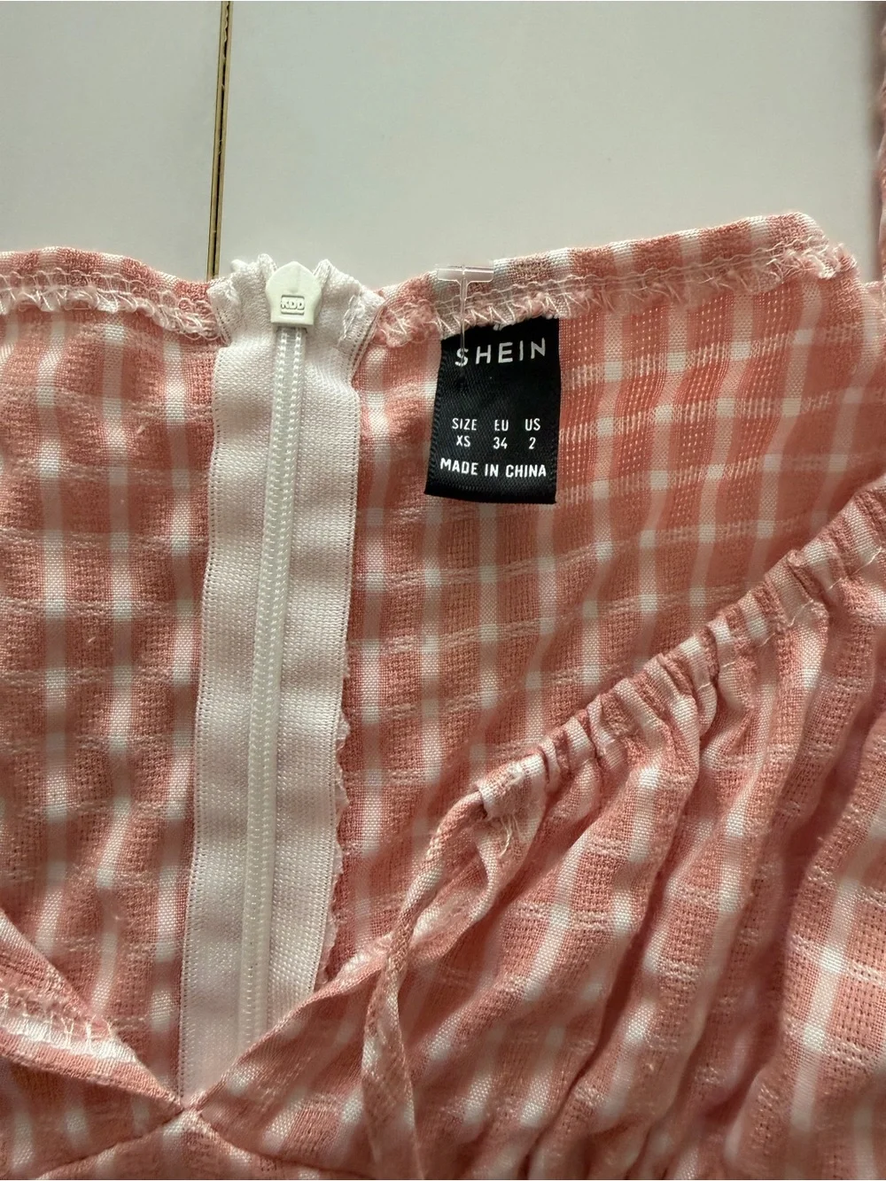 Pink Gingham Puff-Sleeve Mini Dress‎